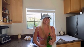 Wife’s Neighbor Seduces Her And Gives Great Blow Job And Sex